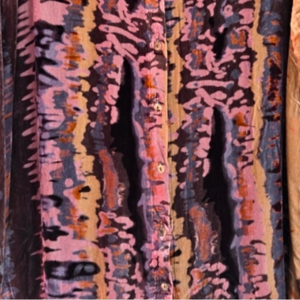 Johnny Was watercolor falls velvet button down NWT - Picture 7 of 9